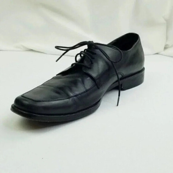 Hugo Boss Size 10 Men's Lace Up Embossed Logo Black Leather Shoes - Picture 1 of 12